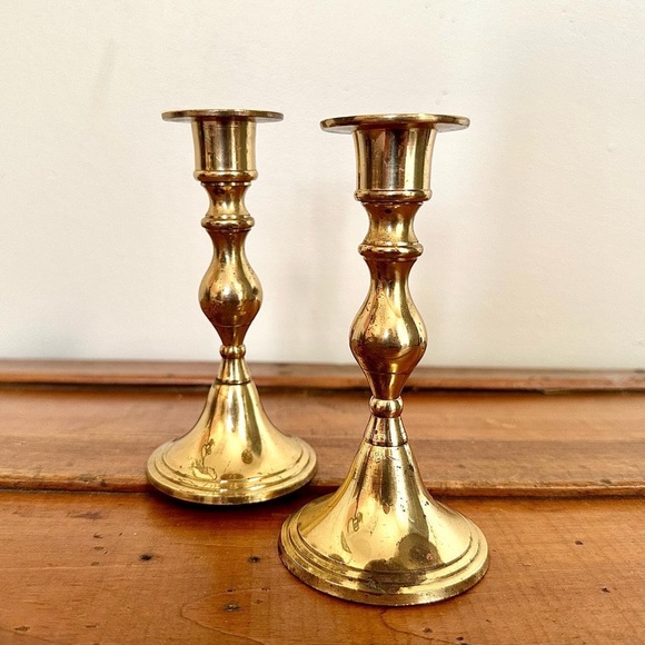 ✨Gold Metal Candle Sticks ✨ - Picture 1 of 3